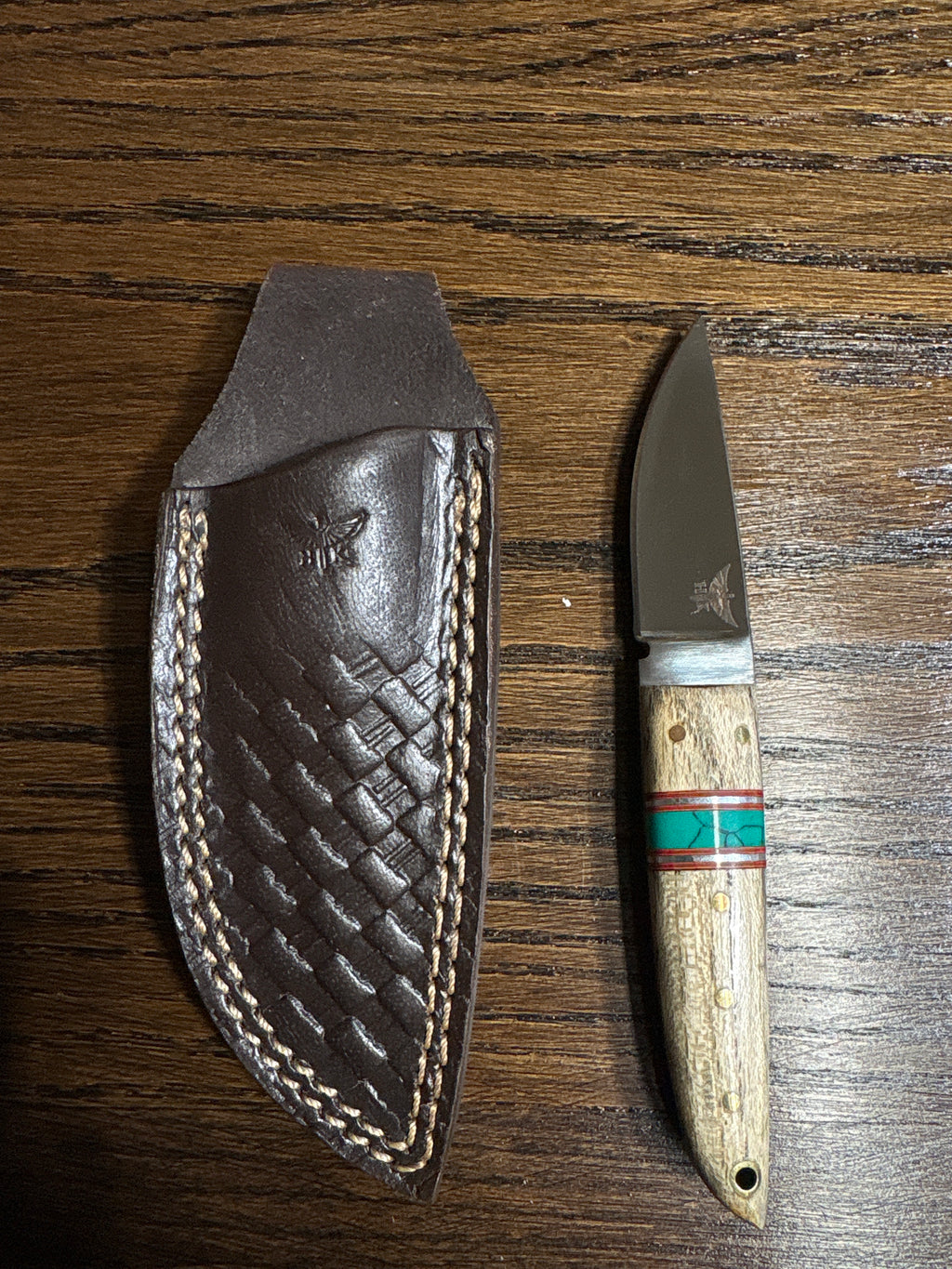 HOMETOWN KNIVES OLIVE